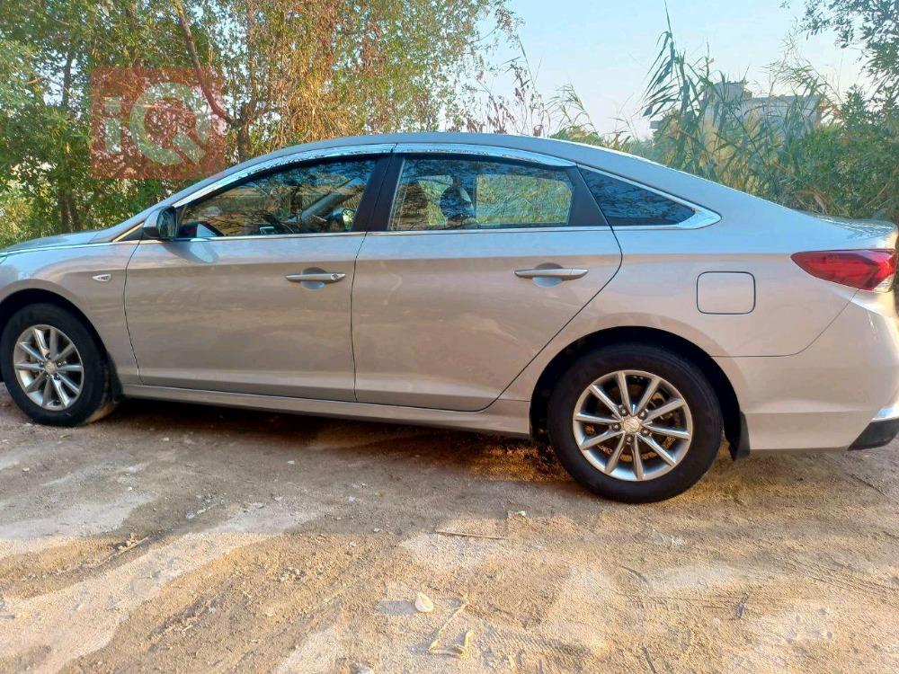 هیوندای سۆناتا